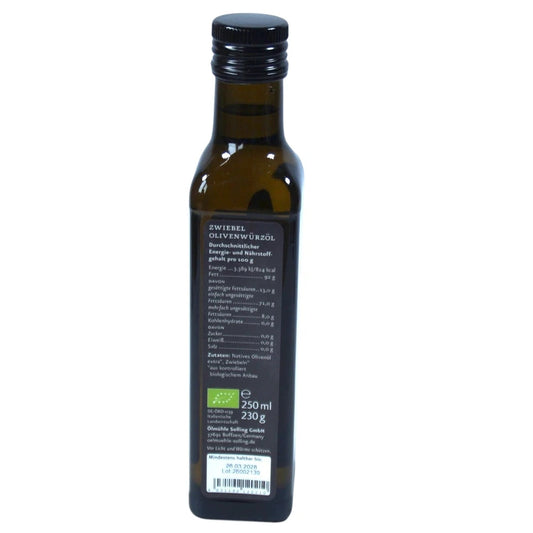 Ölmühe Solling Etikett Rückseite Bio Zwiebel Würzöl in der 250ml Flasche auf weißem Hintergrund