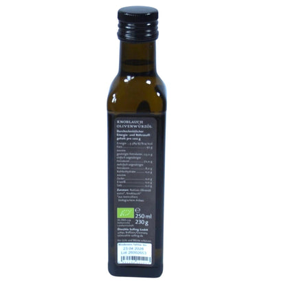 Ölmühle Solling Etikett Rückseite Bio Knoblauch Würzöl in der 250ml Flasche auf weißem Hintergrund