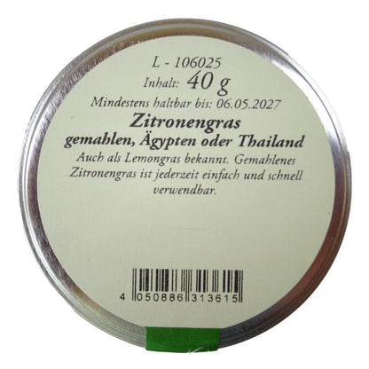 Altes Gewürzamt Zitronengras gemahlen Asiatischer Premium-Aromaklassiker, grüne Gewürzdose auf hellem Hintergrund